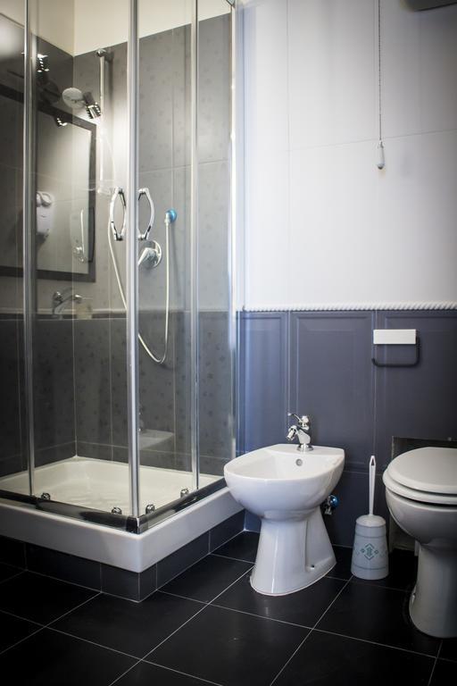 Bed & Breakfast La Peonia Napoli